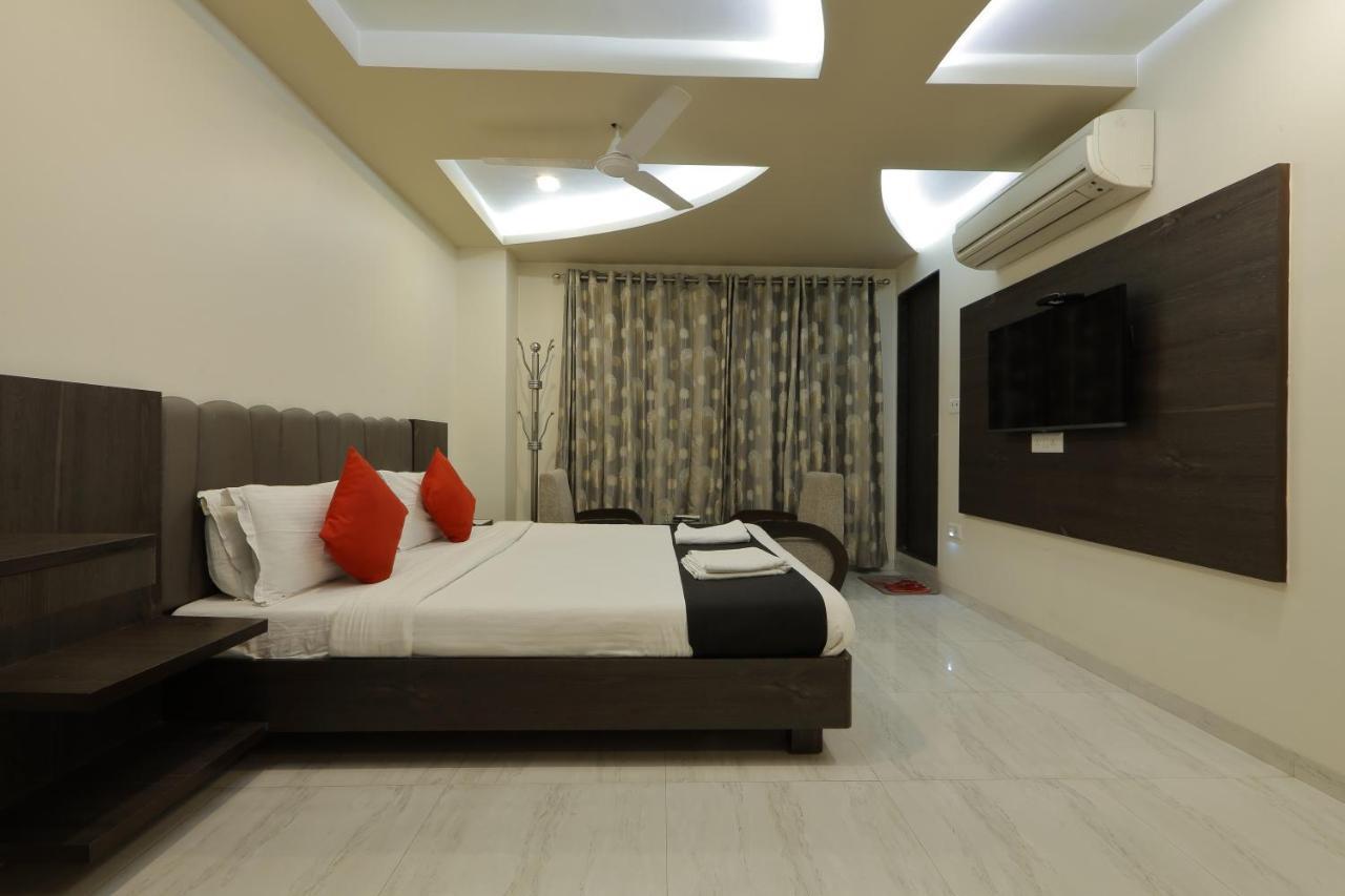 אחמדאבאד Hotel Unity מראה חיצוני תמונה