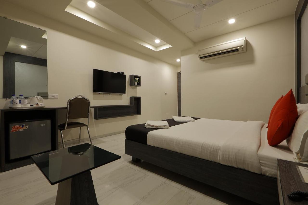 אחמדאבאד Hotel Unity מראה חיצוני תמונה