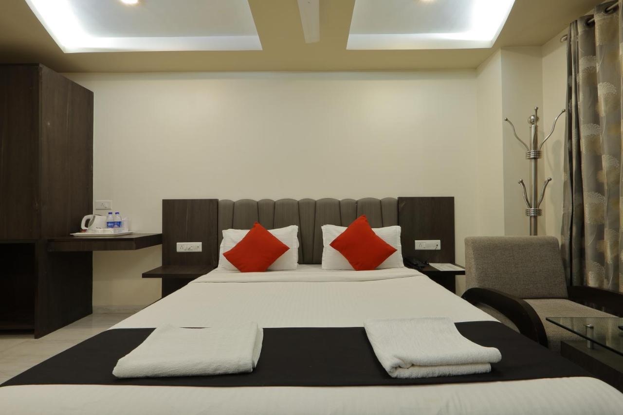 אחמדאבאד Hotel Unity מראה חיצוני תמונה