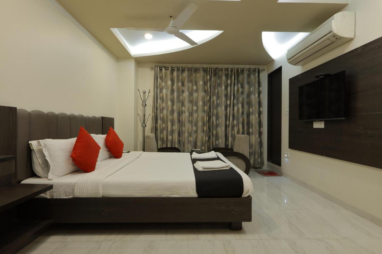 אחמדאבאד Hotel Unity מראה חיצוני תמונה