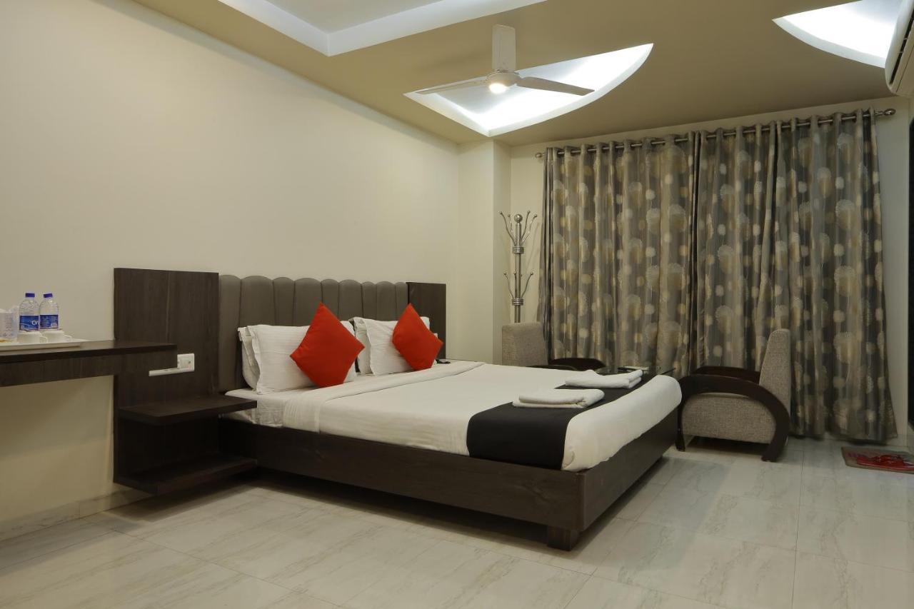 אחמדאבאד Hotel Unity מראה חיצוני תמונה