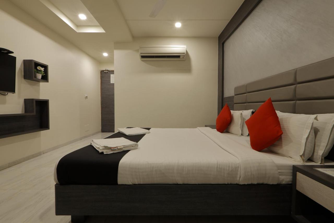 אחמדאבאד Hotel Unity מראה חיצוני תמונה