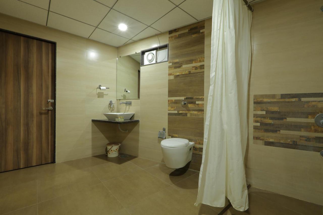 אחמדאבאד Hotel Unity מראה חיצוני תמונה