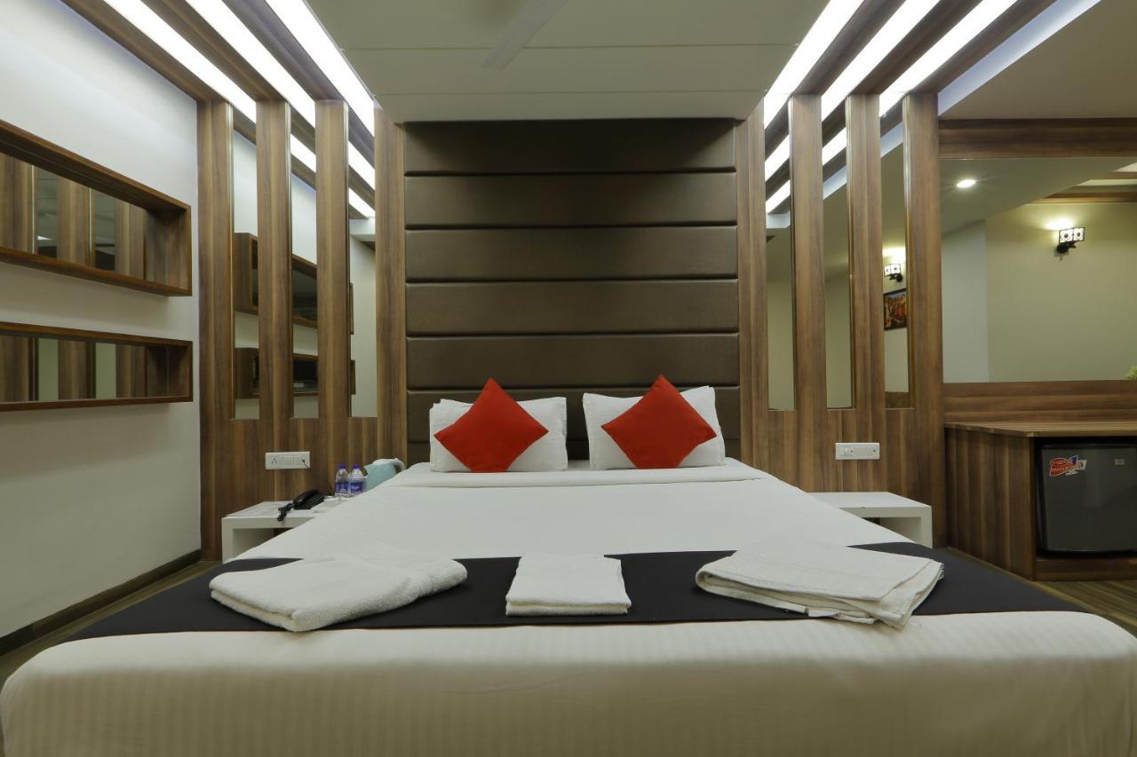 אחמדאבאד Hotel Unity מראה חיצוני תמונה