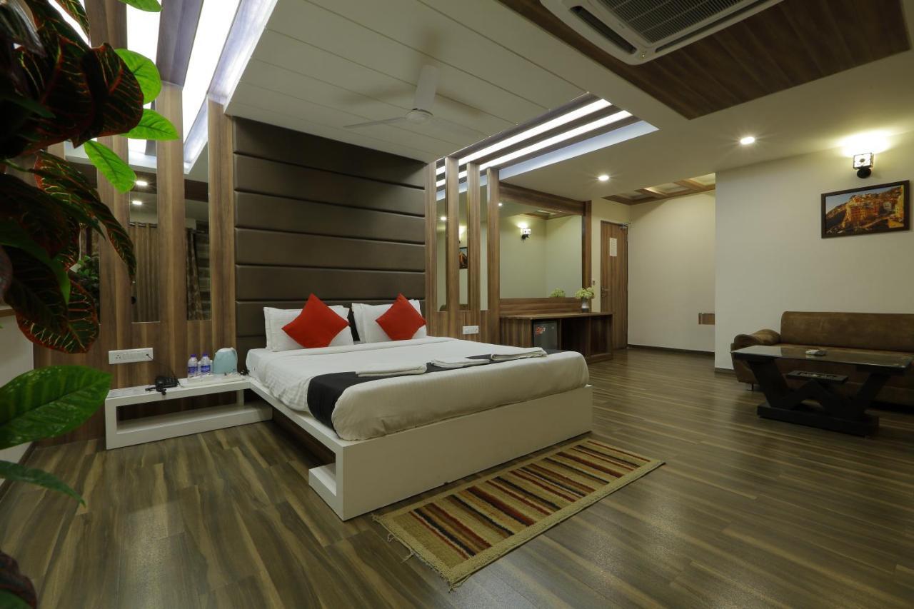 אחמדאבאד Hotel Unity מראה חיצוני תמונה